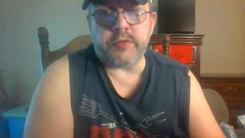 Snapshot of gobey33 chatting on May 2026 04:16:01 PM IDKIDCIDGAF online show from May 2026 04:16:01 PM