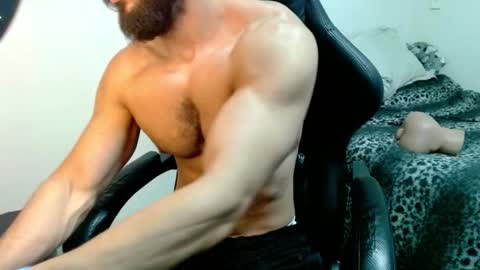 god hunkules online show from January 2026 05:06:01 PM