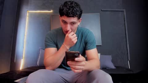 Snapshot of god_of_olympus1 chatting on December 2024 12:25:02 PM steven online show from December 2024 12:25:02 PM