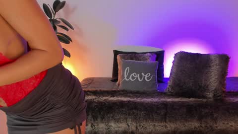 Snapshot of goddes_helena chatting on December 2024 12:45:02 AM Elena online show from December 2024 12:45:02 AM