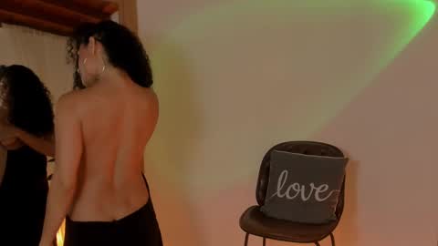 Snapshot of goddes_helena chatting on February 2025 02:30:01 AM Elena online show from February 2025 02:30:01 AM