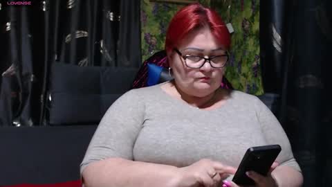 Snapshot of goddess57 chatting on February 2025 05:37:01 PM Goddess online show from February 2025 05:37:01 PM