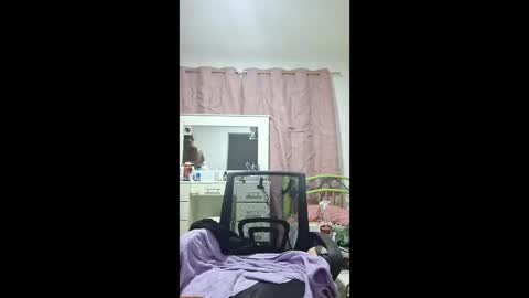 Snapshot of goddess_carrie chatting on May 2026 08:41:01 AM GoddessCarrie online show from May 2026 08:41:01 AM
