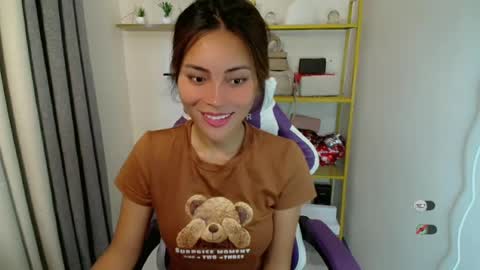 Snapshot of goddess_kendr chatting on June 2026 11:36:02 PM kendra online show from June 2026 11:36:02 PM