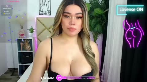 Snapshot of goddess_lykafox chatting on May 2026 02:50:02 AM Lyka Fox online show from May 2026 02:50:02 AM