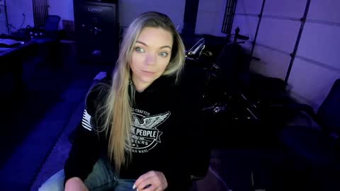 Patricia Mars           Goddess of Mars twitter thegoddessmindy online show from December 2024 03:33:02 PM