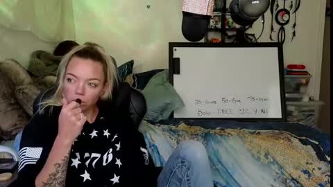 Patricia Mars           Goddess of Mars twitter thegoddessmindy online show from September 2025 03:23:02 PM