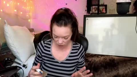 Patricia Mars           Goddess of Mars twitter thegoddessmindy online show from March 2026 02:42:02 PM