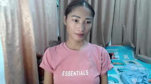 Snapshot of goddess_queen25 chatting on March 2026 02:35:01 AM goddess_queen25 online show from March 2026 02:35:01 AM