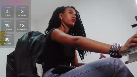 goddess_valen online show from October 2025 05:36:02 PM