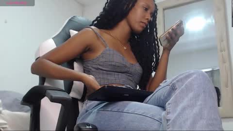 goddess_valen online show from November 2025 04:30:02 PM