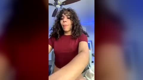 Snapshot of goddesscurls chatting on June 2026 03:33:01 PM goddesscurls online show from June 2026 03:33:01 PM