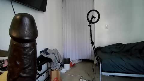 Snapshot of goddessdaisysky chatting on May 2026 05:10:02 PM Goddess Daisy Sky online show from May 2026 05:10:02 PM