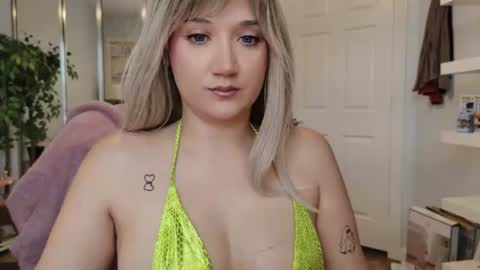Snapshot of goddessemmy chatting on July 2026 03:58:02 PM Goddess Emmy online show from July 2026 03:58:02 PM