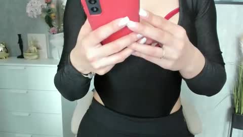 Mistress online show from March 2026 12:42:01 PM