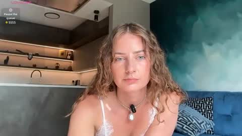 Snapshot of goddessmiamuse chatting on June 2026 03:49:02 PM goddessmiamuse online show from June 2026 03:49:02 PM