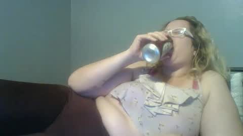 Crystal online show from March 2025 01:14:02 AM