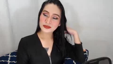 QUEEN JANE online show from May 2026 07:41:01 PM