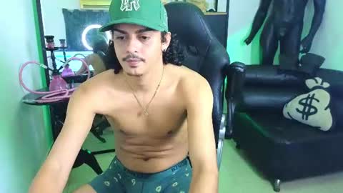 Snapshot of godiegogoxxx chatting on June 2026 01:25:01 AM Diego online show from June 2026 01:25:01 AM
