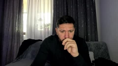 gold_alpha_boy online show from October 2025 05:48:02 AM