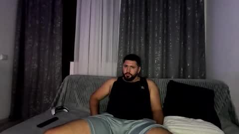 gold_alpha_boy online show from October 2025 04:53:02 PM