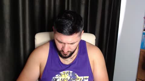 gold_alpha_boy online show from November 2025 08:58:02 AM