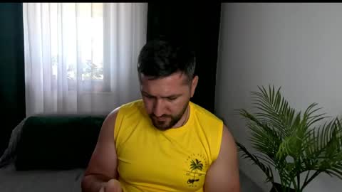 Snapshot of gold_alpha_boy chatting on June 2026 12:33:02 PM gold_alpha_boy online show from June 2026 12:33:02 PM