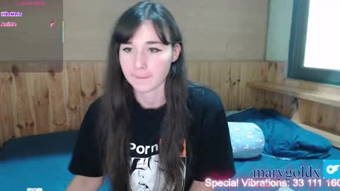 Snapshot of gold_mary_ chatting on March 2025 05:31:02 AM Mary online show from March 2025 05:31:02 AM