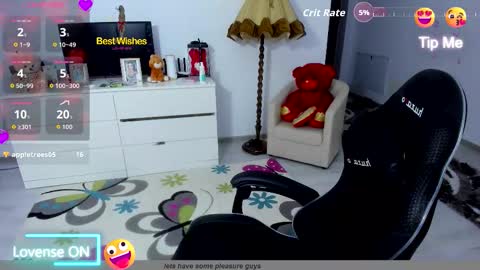 Snapshot of golddivine00 chatting on September 2025 02:47:02 AM Nicole.. online show from September 2025 02:47:02 AM