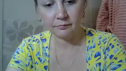 Snapshot of golden_kessie chatting on June 2026 07:07:01 PM golden_kessie online show from June 2026 07:07:01 PM