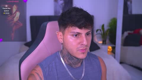 goldenatlasx online show from March 2026 07:57:01 PM