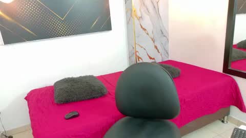 Snapshot of goldendesirex_ chatting on May 2026 07:08:02 PM online show from May 2026 07:08:02 PM