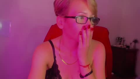 goldenrosa online show from September 2025 06:09:02 PM