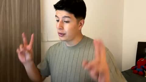 goldenknight33 online show from December 2025 04:46:01 PM