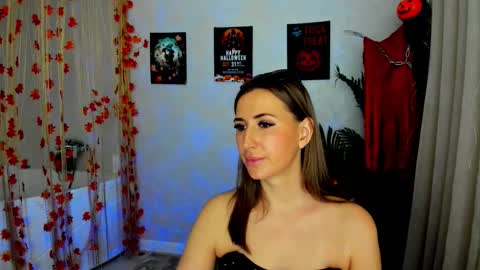 Olivia online show from October 2025 03:34:01 AM