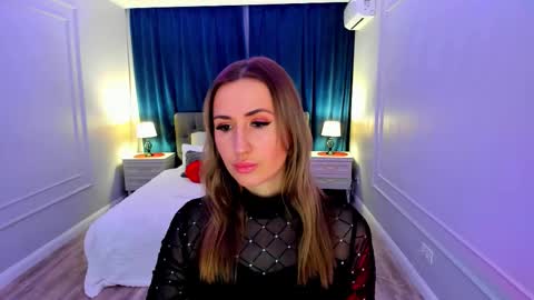 Olivia online show from January 2026 07:17:01 PM