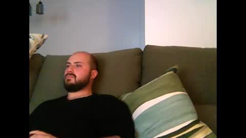 Snapshot of goldenspainboy chatting on April 2026 10:29:02 PM goldenspainboy online show from April 2026 10:29:02 PM