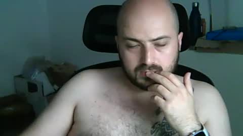 Snapshot of goldenspainboy chatting on June 2026 11:02:01 AM goldenspainboy online show from June 2026 11:02:01 AM