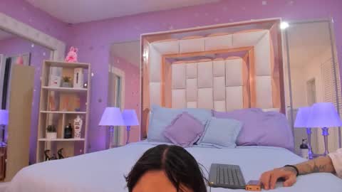 goldentemptation_ online show from April 2026 08:03:01 PM