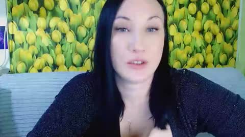 goldmoonn online show from May 2026 06:04:01 PM