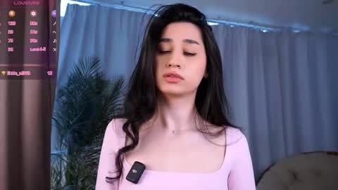 angel online show from November 2025 03:18:02 AM