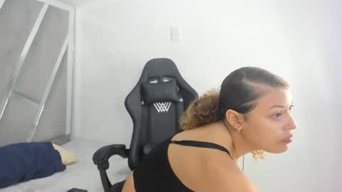 goldyht online show from December 2025 12:25:02 PM