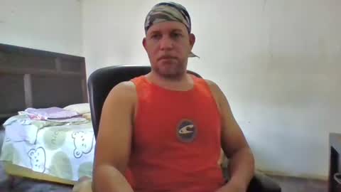 Snapshot of golons17 chatting on February 2026 06:31:01 PM golons17 online show from February 2026 06:31:01 PM