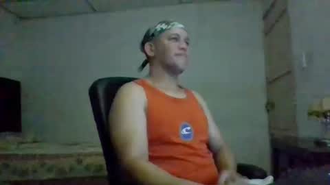 Snapshot of golons17 chatting on April 2026 03:40:02 AM golons17 online show from April 2026 03:40:02 AM