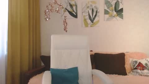 Good GlamorGirl online show from December 2024 08:02:02 AM