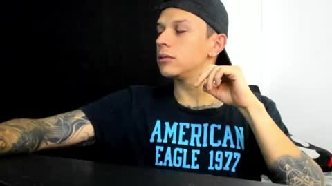 goodboy69i online show from February 2025 12:23:02 PM