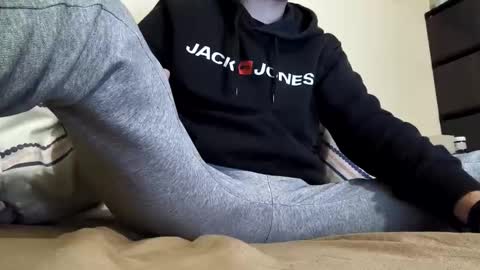 goodboyyy7 online show from November 2025 12:10:02 AM