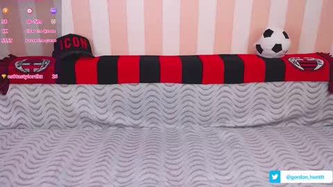 Snapshot of gordonhunt chatting on December 2024 02:38:02 PM Gordon Hunt online show from December 2024 02:38:02 PM