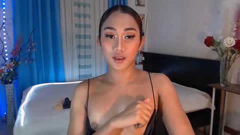 gorgeous_nicole online show from December 2024 10:28:01 AM