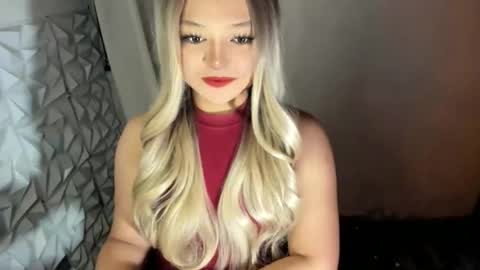 Snapshot of gorgeousamandarose chatting on May 2026 05:38:01 AM Amanda rose online show from May 2026 05:38:01 AM
